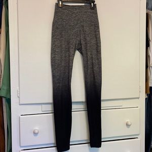 Beyond Yoga Ombré Legging-Size S